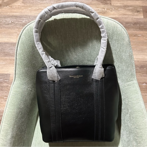 Donna Karan Black Structured Tote NEW WITH TAGS NWT - Picture 1 of 13